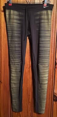 Nike FLASH Women's Leggings Reflective Running Gold Workout Gym Dri-Fit Small